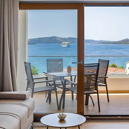 Paladium Lägenhet *